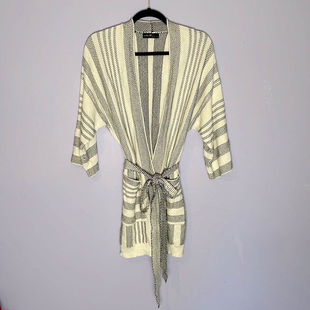 Black + Cream cozy belted knit oversized stripped sweater